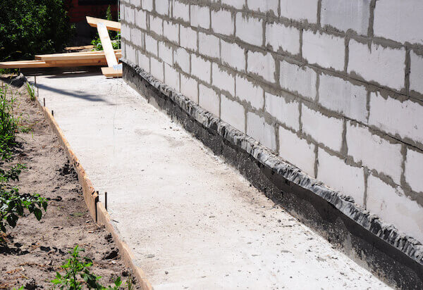 Damp proof course in Swindon